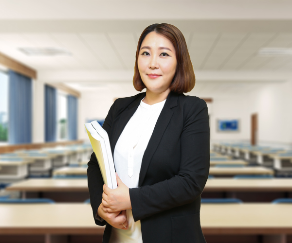 韩国老师:姜宝培（宝贝老师）강보배 虹口校区分院长